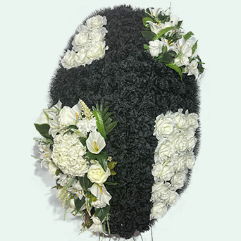 Венок из искусственных цветов